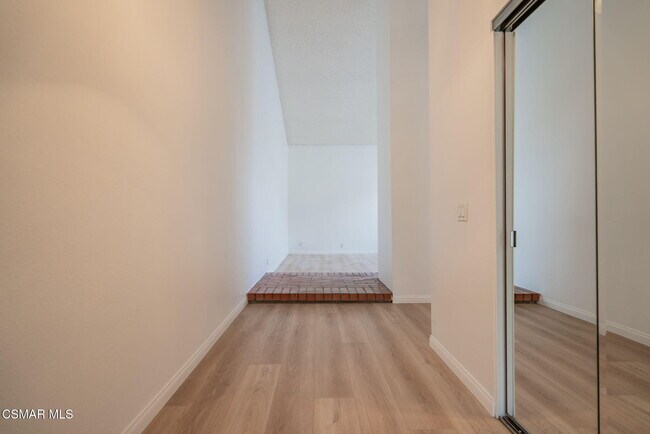 Foto del edificio - 673 Woodlawn Dr