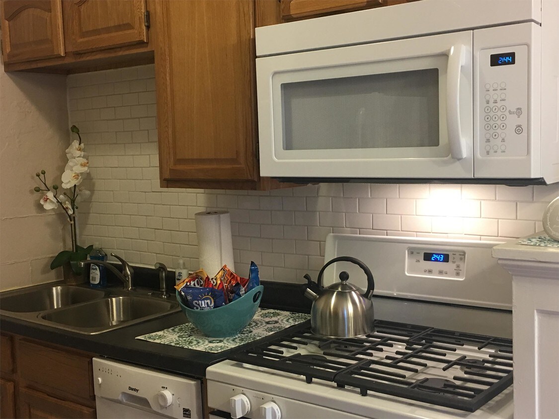 Foto principal - 3541 N Meridian St