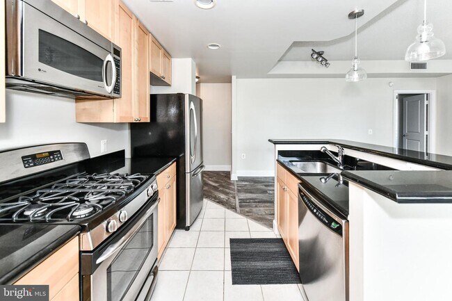 Foto del edificio - 3650 S Glebe Rd