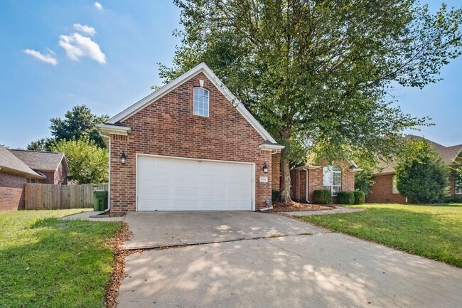 Photo - Spacious 4 Bedroom, 3 Bath Home | Prime Lo...