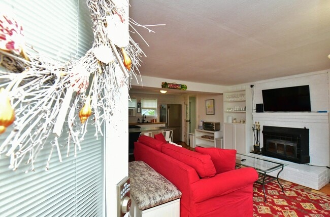 Photo - 22 Datewood St Apartment