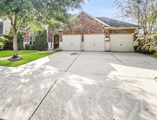 Foto del edificio - 23931 Jade Clover Ln