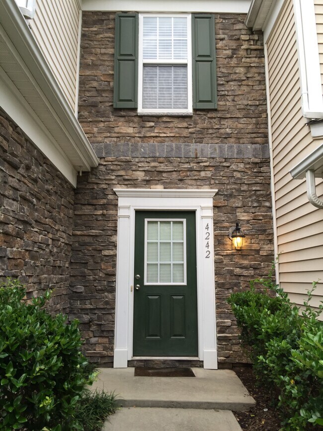 Building Photo - 4242 Camden Woods Ct