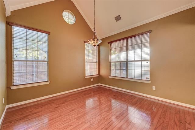 Foto del edificio - 4113 Salem St