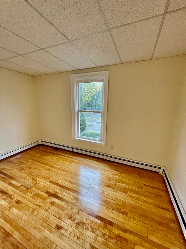 65 West St Unit 1, Worcester, MA 01609 Condo for Rent in Worcester