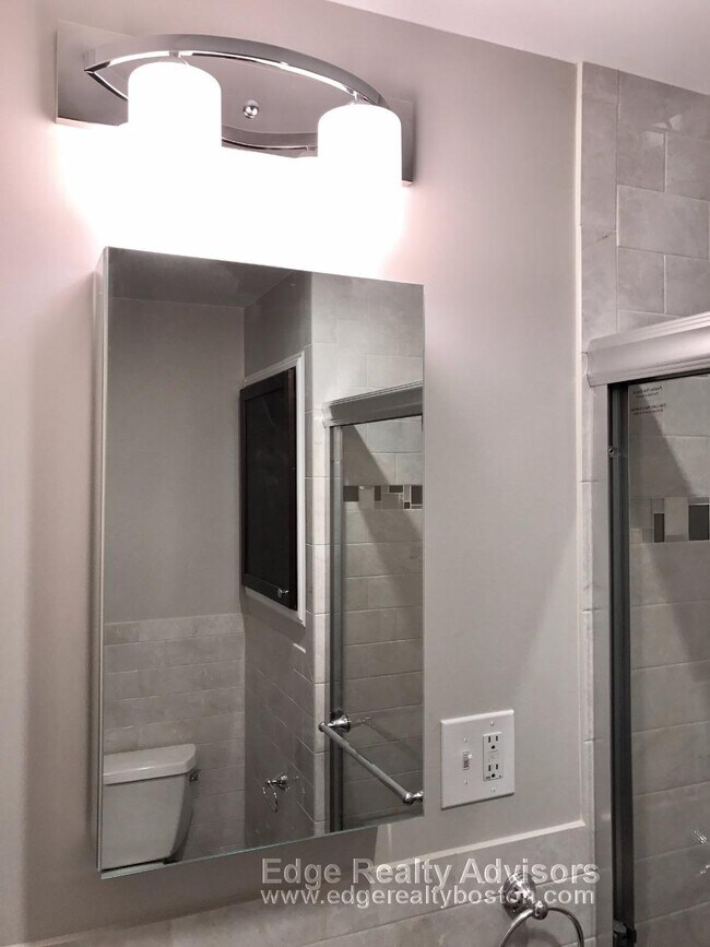 Foto del edificio - 129 Brooks St