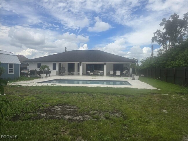 Foto del edificio - 2836 NW 5th St