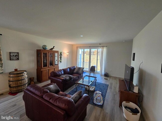 Foto del edificio - 609 Clover Ln