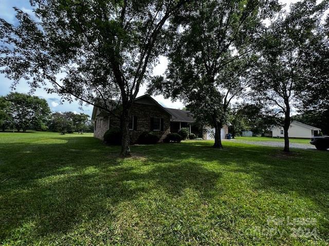 Foto del edificio - 4984 St Stephens Church Rd