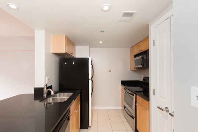 Building Photo - 1225 13th St NW