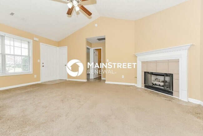 Foto del edificio - 3 Bedroom Pet-Friendly Home in Hampton, GA with Main Street Renewal