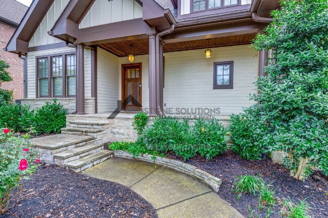 Foto del edificio - 210 38th Ave N