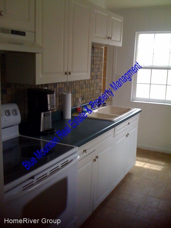 Foto del edificio - 3 br, 1 bath House - 515 E Cheyenne Road