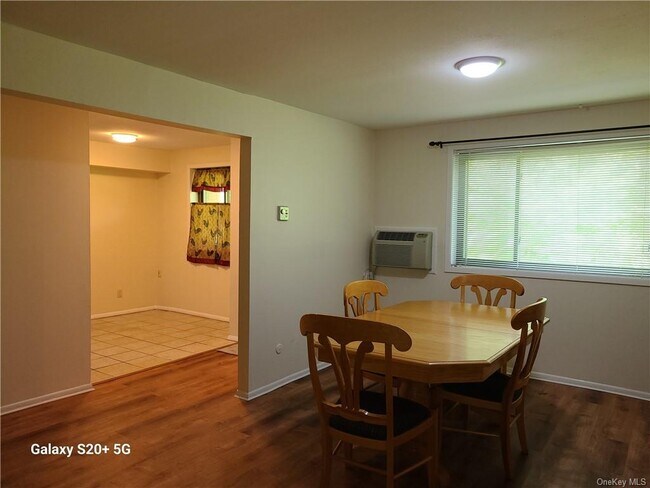Foto del edificio - 10 Oakwood Terrace