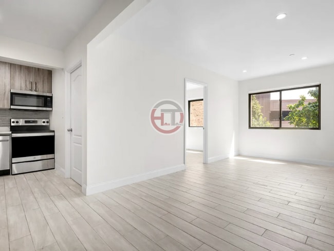 Photo - 4578 Manhattan College Pkwy Apartment