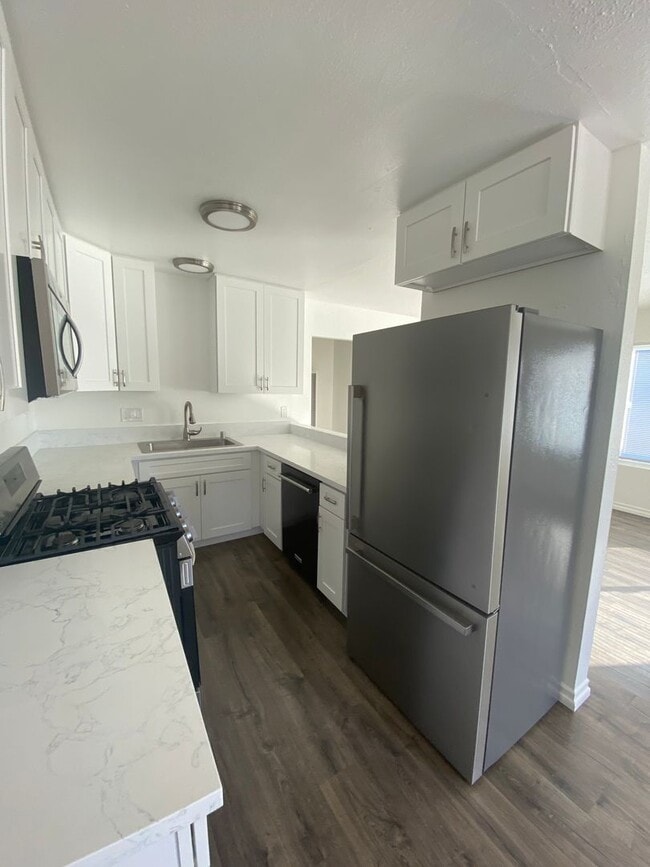Building Photo - 34102 La Serena Dr