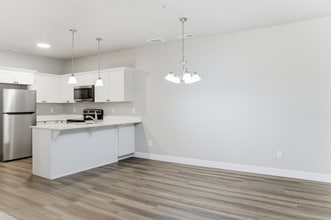 Building Photo - 4716 W Grady Ln