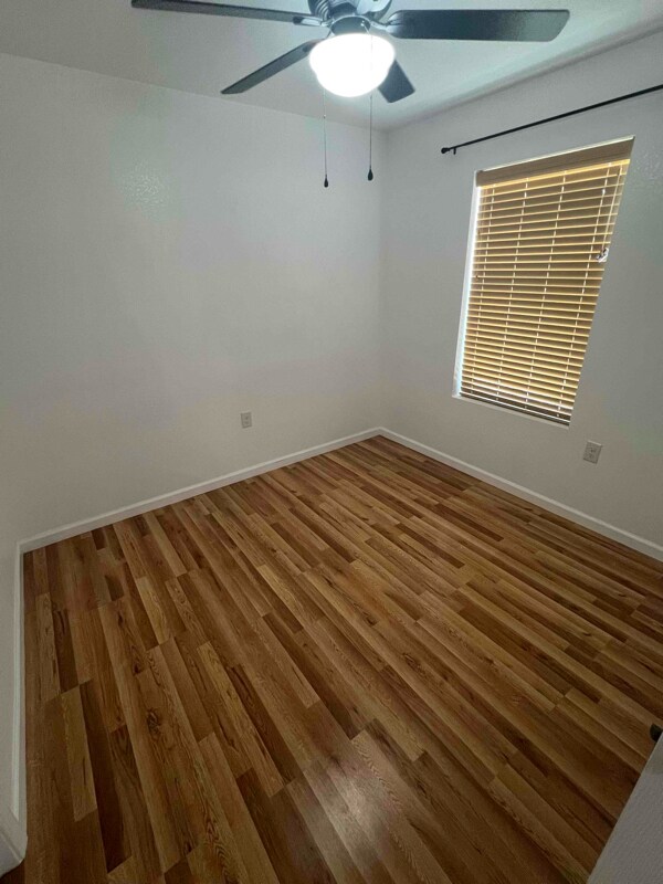 Foto del edificio - 511 W Luckey St