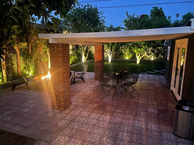 3809 Brunswick Ave, Los Angeles, CA 90039 | Apartments.com