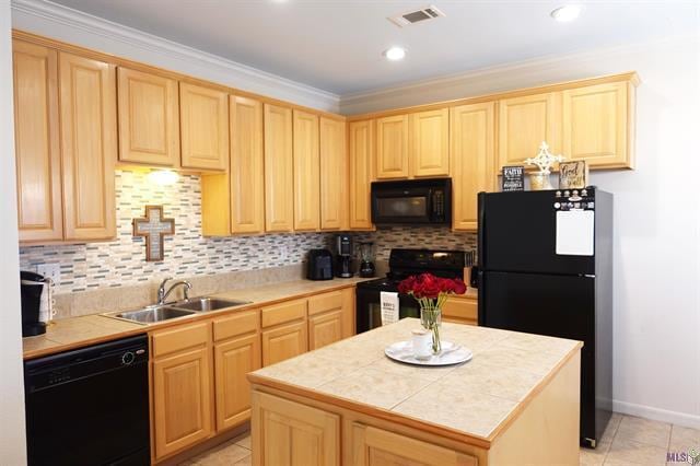 Kitchen - 4000 Lake Beau Pre Blvd