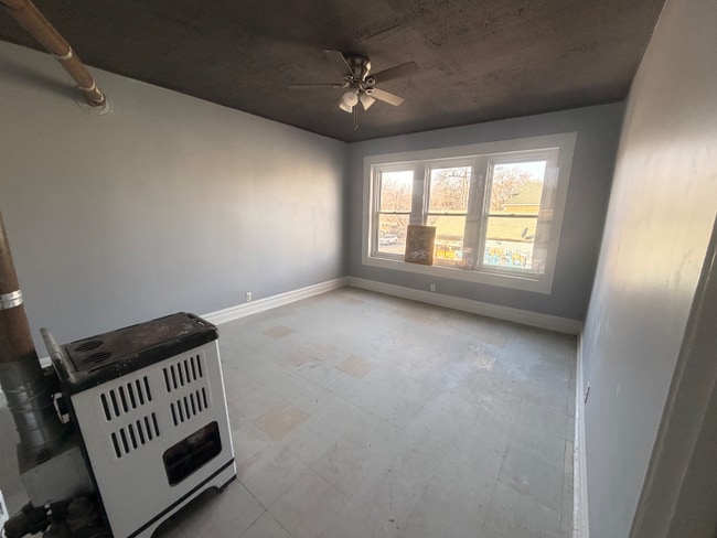 Building Photo - 2457 S Washtenaw Ave.