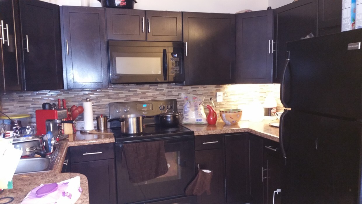 Primary Photo - 11633-11641 Royal Palm Blvd