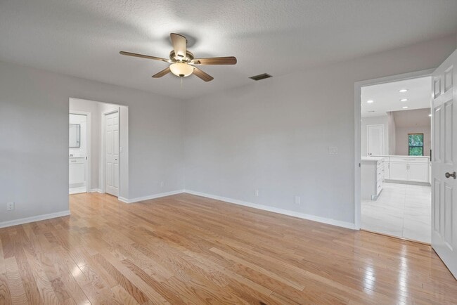 Building Photo - 19075 Talon Way