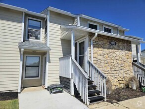 Building Photo - 1275 College Pkwy