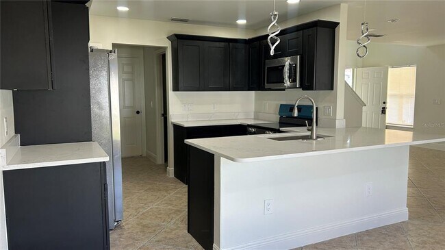 Foto del edificio - 2425 Ashecroft Dr