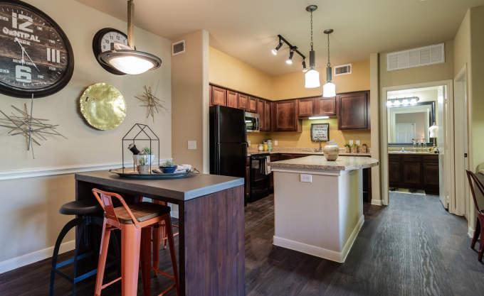 Foto principal - 1 bedroom in Lewisville TX 75056
