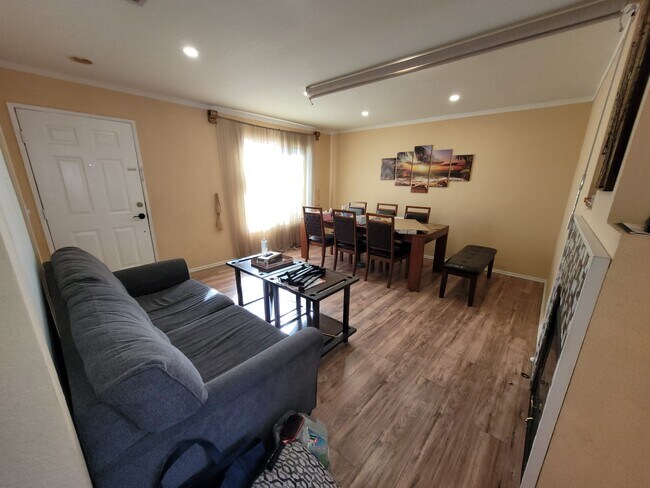 Building Photo - 37647 Hammer St