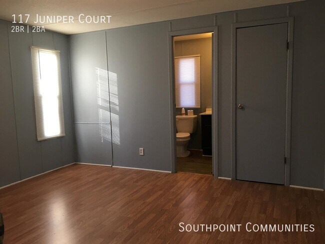 Building Photo - 117 Juniper Ct