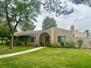 Building Photo - 860 Ardmore Cir