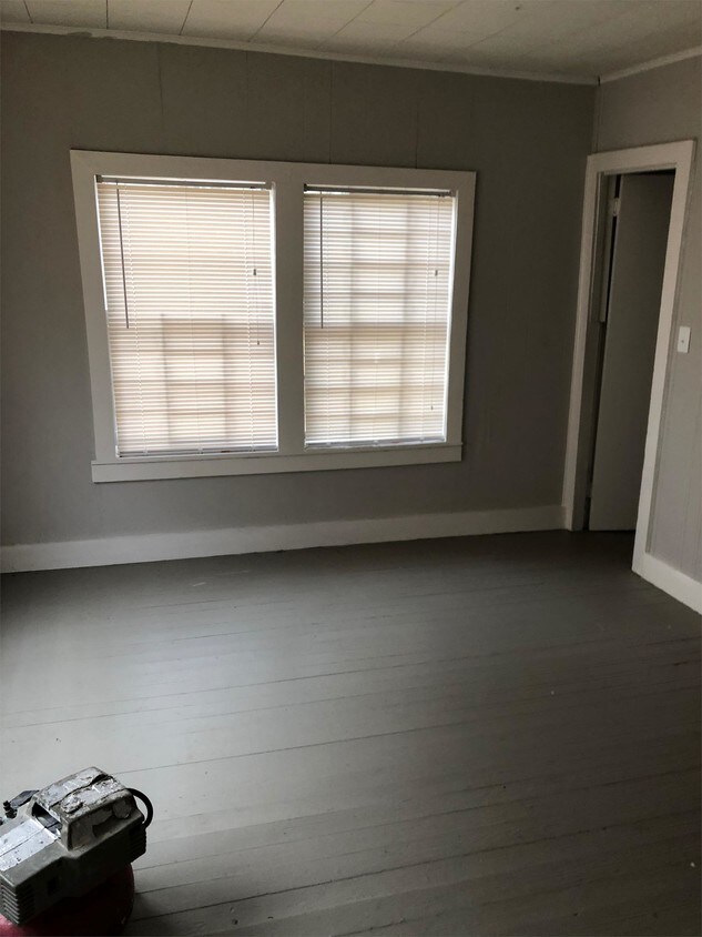 Foto del edificio - 2837 Queensroad Ave