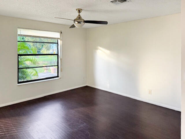 Foto del edificio - 5203 Michael Ave