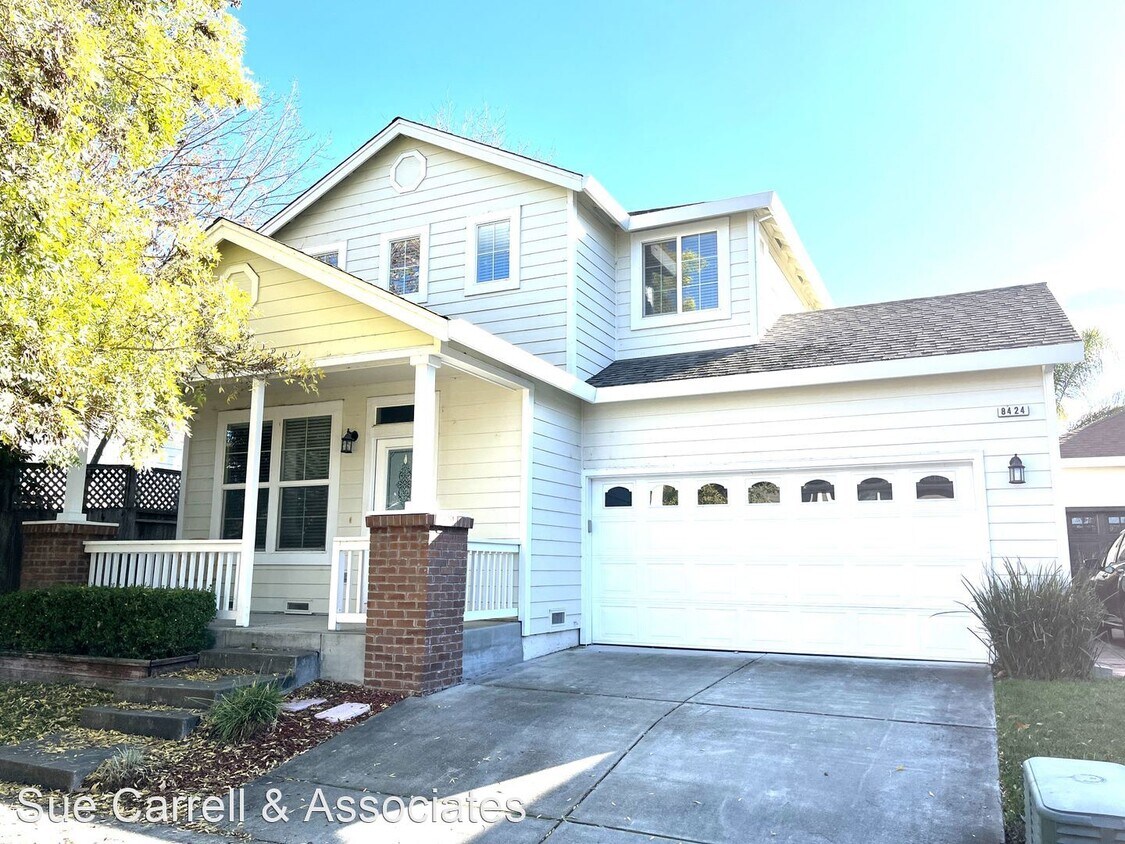 4 br, 2.5 bath House 8424 Trione Circle House Rental in Windsor, CA