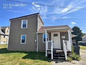 Building Photo - 721 Boland Wy