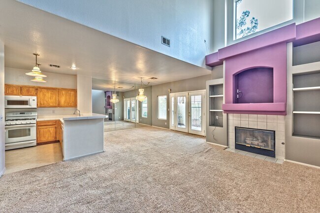 Foto del edificio - 5920 Greenery View Ln