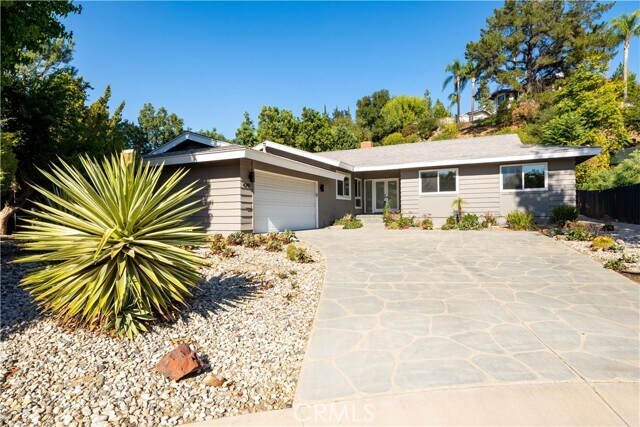 Foto principal - 4240 Kingfisher Rd