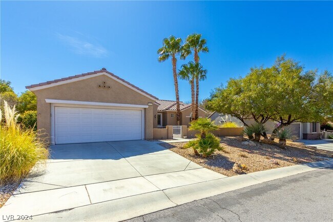 Building Photo - 1634 Sebring Hills Dr