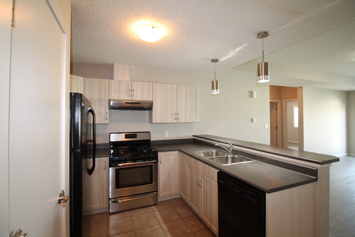 Photo principale - 3938 Claxton Loop SW