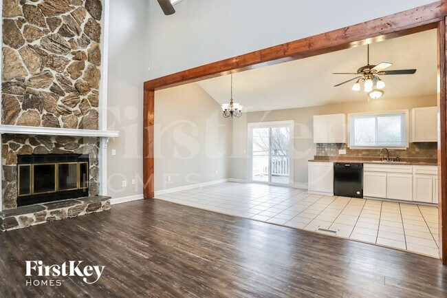 Foto del edificio - 416 Oak Pl