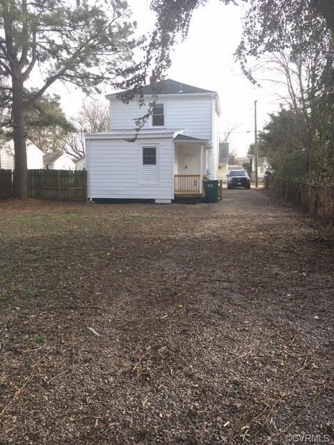 Building Photo - 8 S Beech Ave