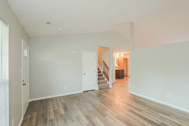 Building Photo - 6460 Calloway Ct
