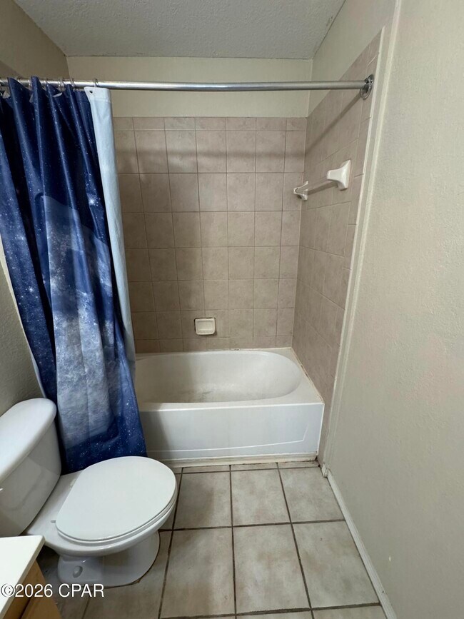 Foto del edificio - 303 Lighthouse Rd