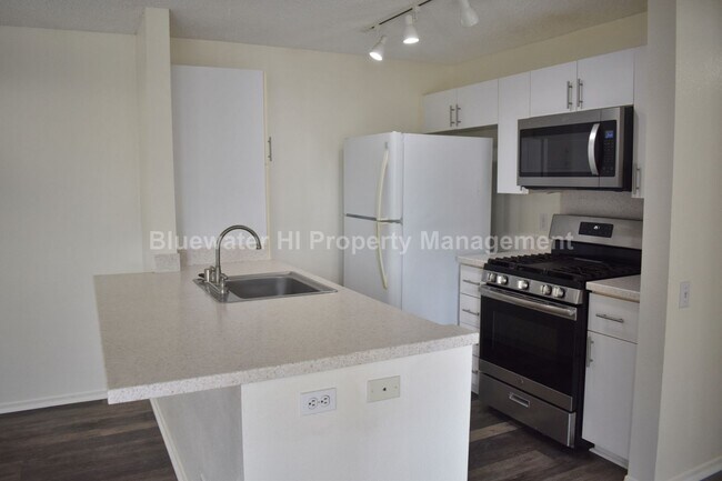 Foto del edificio - Desirable 2/2/2 Sun Rise Townhome (Ewa Beach)