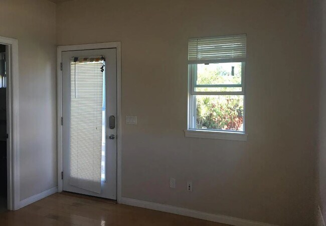 Building Photo - 4857 Kansas St