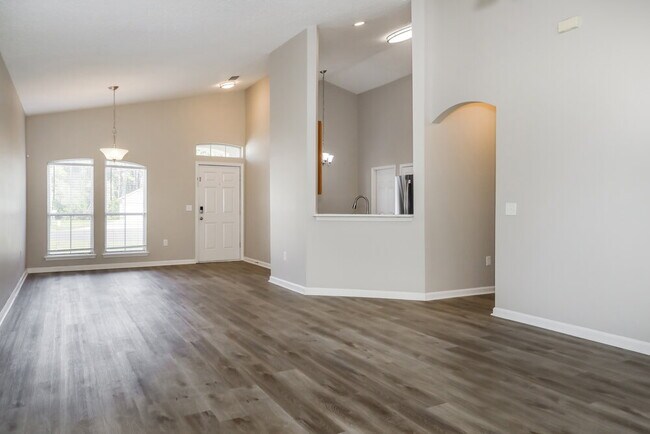 Foto del edificio - 2236 Blackstone Way