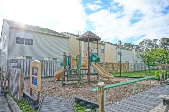 Building Photo - 38 Angelia Way