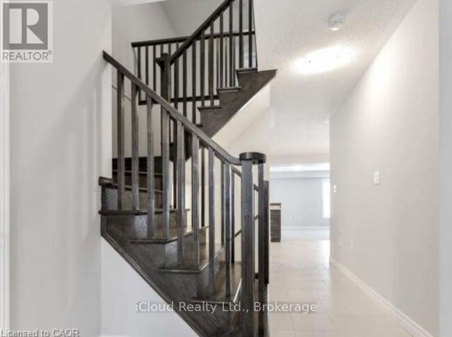 Building Photo - 66 Cittadella Blvd